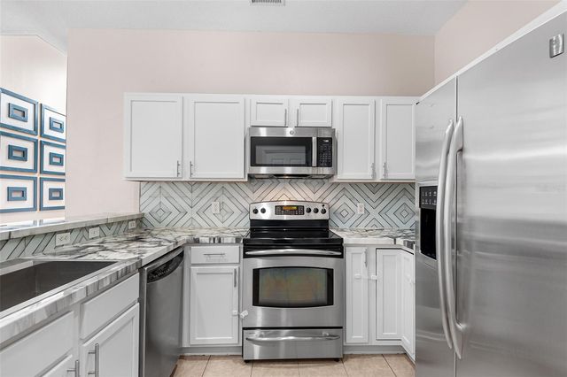 10077 MOORSHIRE CIRCLE, Orlando, FL 32829