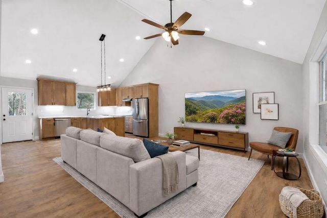 300 Mulberry Street, East Ellijay, GA 30540