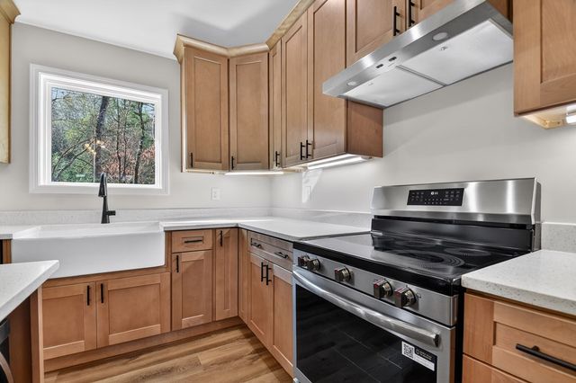 300 Mulberry Street, East Ellijay, GA 30540