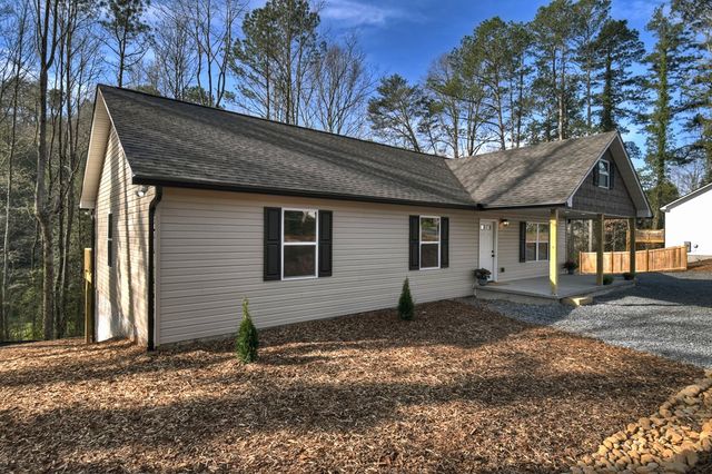300 Mulberry Street, East Ellijay, GA 30540