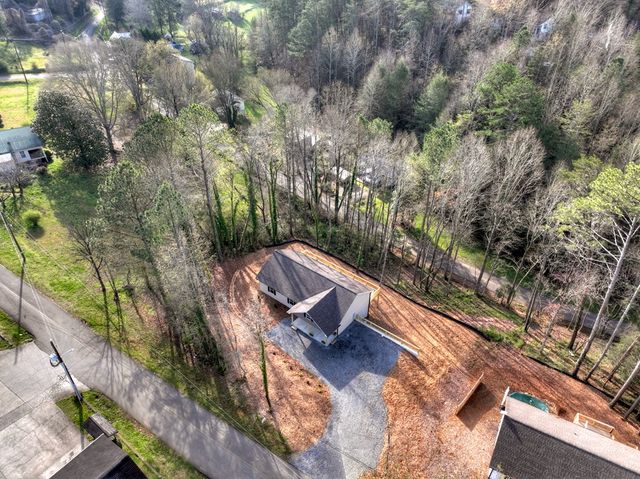 300 Mulberry Street, East Ellijay, GA 30540