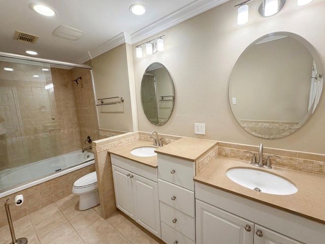 2442 Bering Drive 2442, Houston, TX 77057