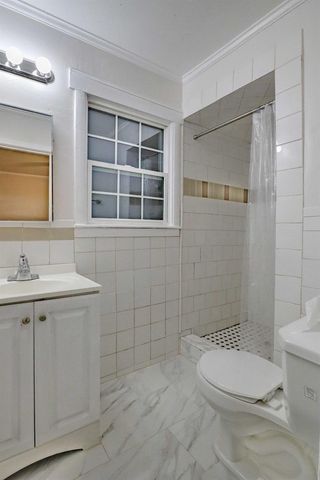 4121 N Palm Avenue, Fresno, CA 93704