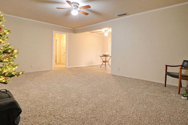 4121 N Palm Avenue, Fresno, CA 93704