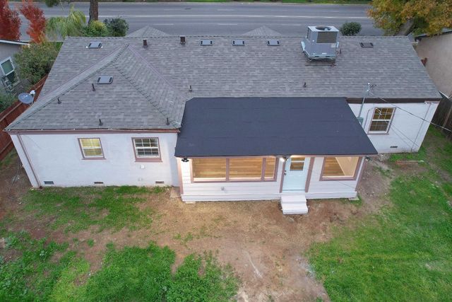 4121 N Palm Avenue, Fresno, CA 93704