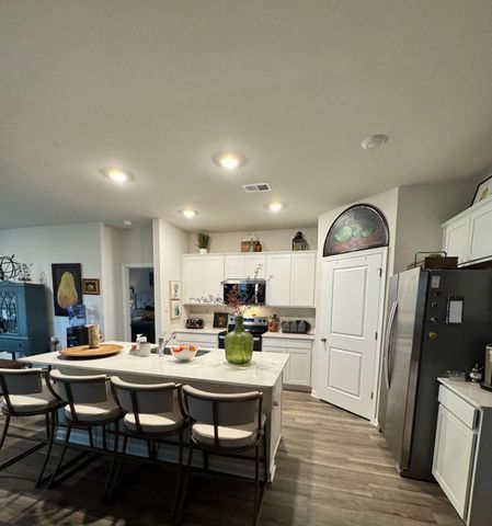 372 ATKINSON ST, Shenandoah Junction, WV 25442