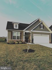 372 ATKINSON ST, Shenandoah Junction, WV 25442