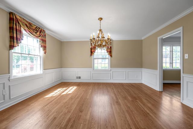 790 Chinoe Road, Lexington, KY 40502