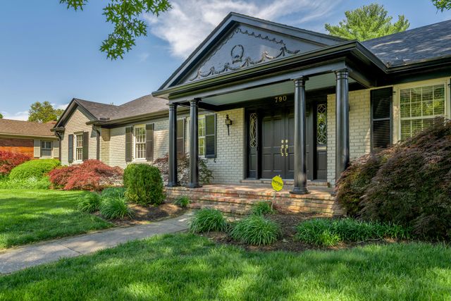 790 Chinoe Road, Lexington, KY 40502