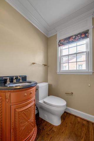 790 Chinoe Road, Lexington, KY 40502