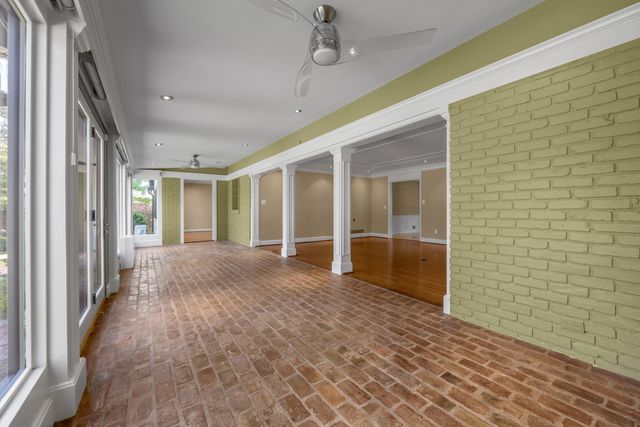 790 Chinoe Road, Lexington, KY 40502