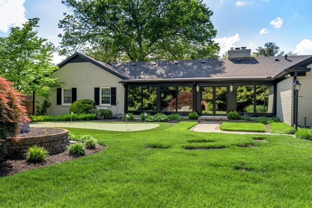 790 Chinoe Road, Lexington, KY 40502