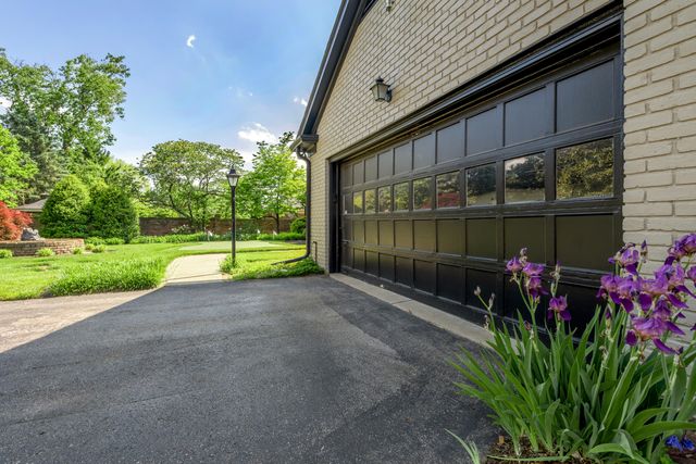 790 Chinoe Road, Lexington, KY 40502
