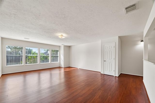 3514 Parkshire Drive, Pearland, TX 77584