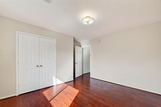 3514 Parkshire Drive, Pearland, TX 77584