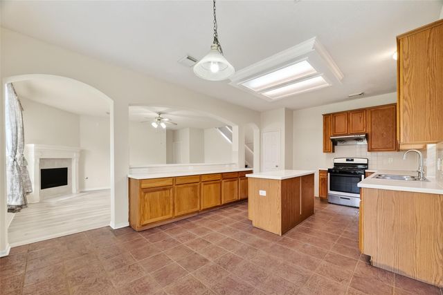 3514 Parkshire Drive, Pearland, TX 77584