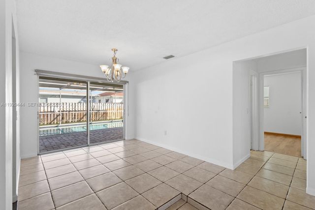 11431 NW 29th St, Sunrise, FL 33323