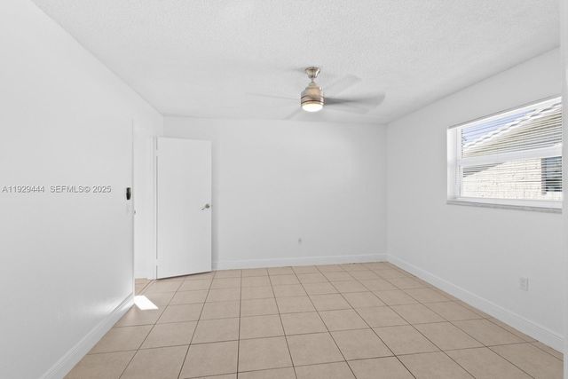 11431 NW 29th St, Sunrise, FL 33323