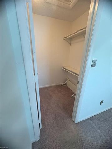 12762 Saint James Pl Apt C, Newport News, VA 23602