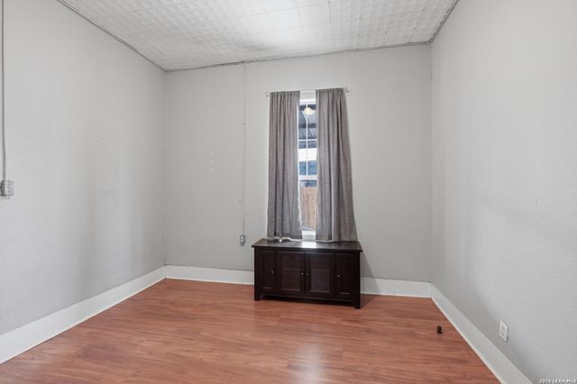 648 Porter, San Antonio, TX 78210