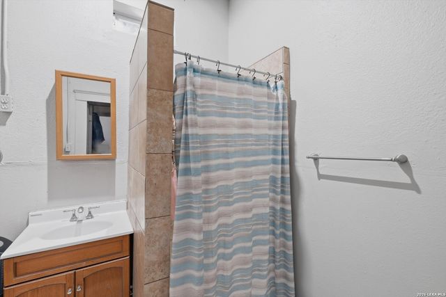 648 Porter, San Antonio, TX 78210