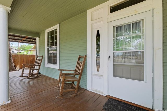 648 Porter, San Antonio, TX 78210