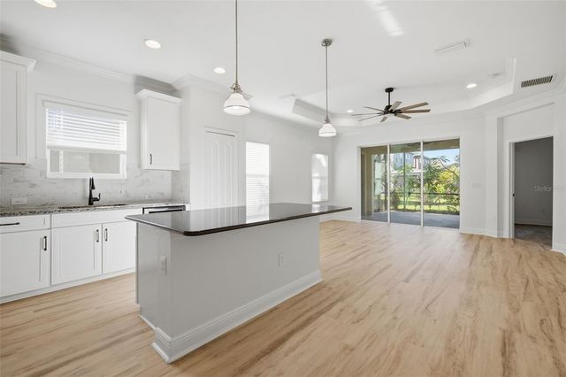 7335 PARKSHORE DRIVE, Apollo Beach, FL 33572