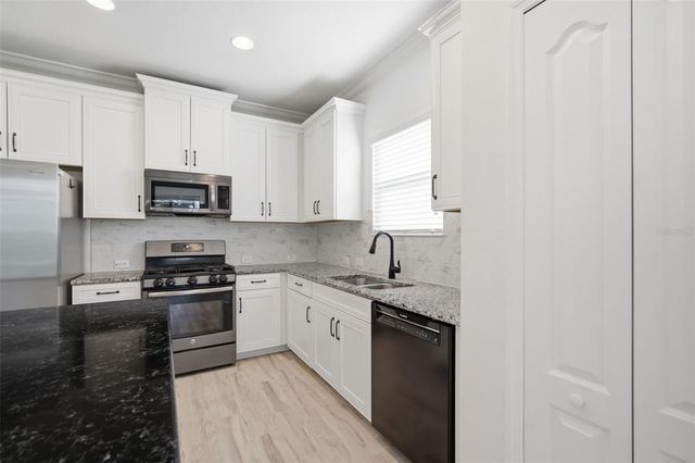 7335 PARKSHORE DRIVE, Apollo Beach, FL 33572