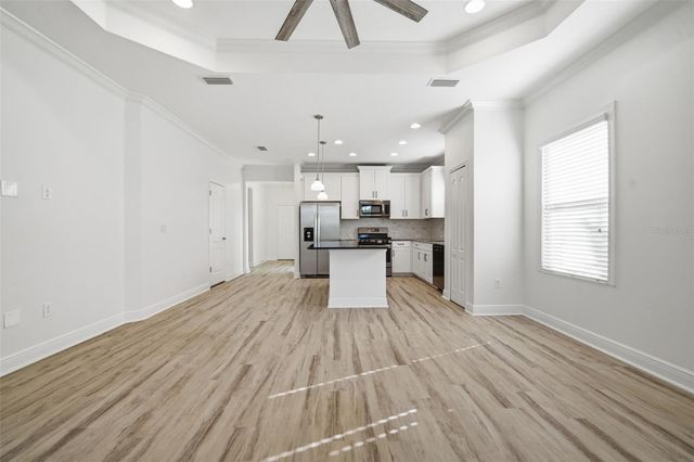 7335 PARKSHORE DRIVE, Apollo Beach, FL 33572