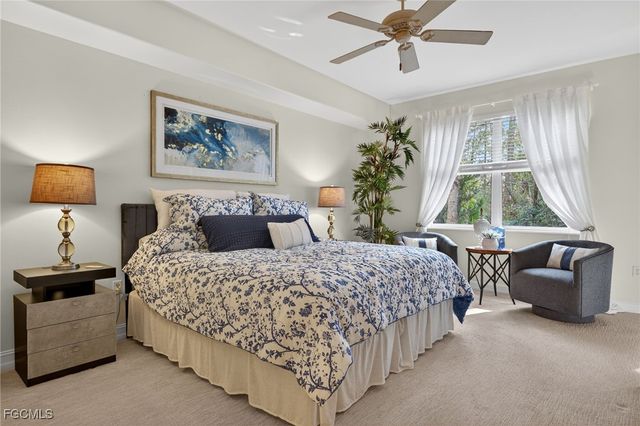 2001 Tarpon Bay DR N 102, Naples, FL 34119