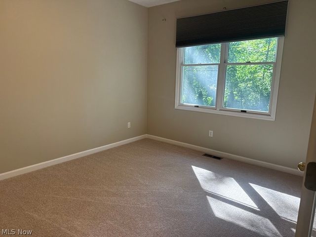 2374 Glenwood Lane, Avon, OH 44011