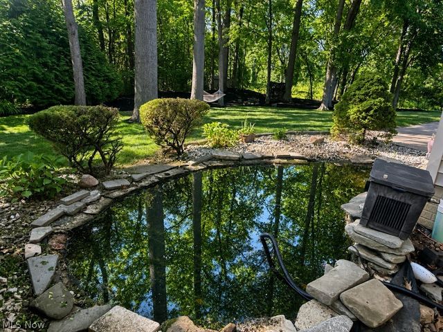 2374 Glenwood Lane, Avon, OH 44011
