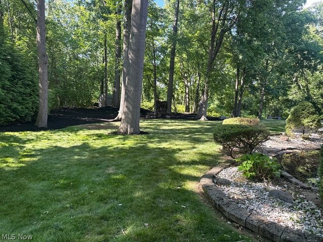 2374 Glenwood Lane, Avon, OH 44011
