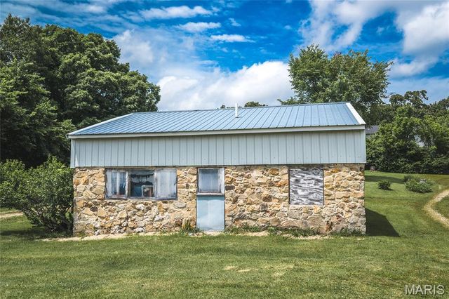 300 Russell Street A & B, Sullivan, MO 63080