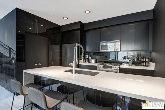 1508 E Baristo Road, Palm Springs, CA 92262