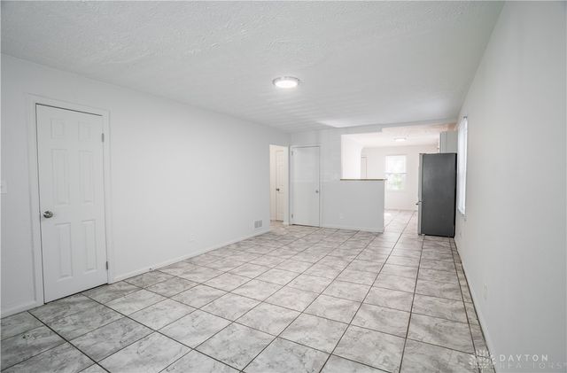 2016 Kipling Drive, Dayton, OH 45406