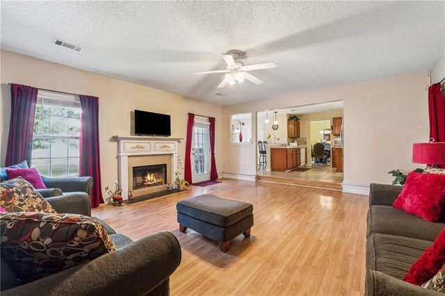 4450 Millenium View Court, Snellville, GA 30039