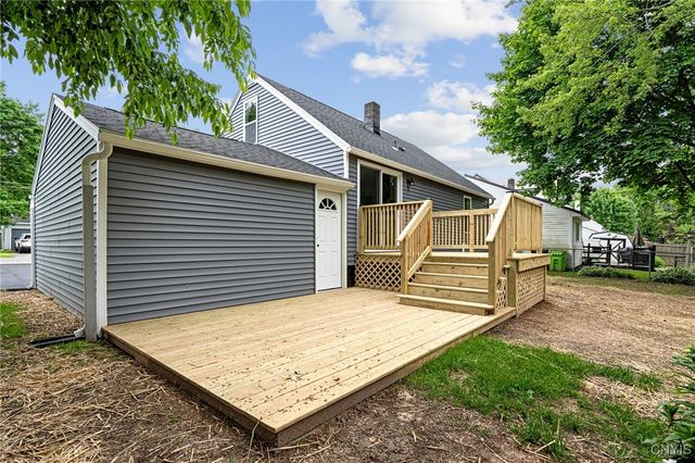 120 Van Mara Drive, Cicero, NY 13212