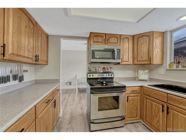 17013 E Berry Pl, Centennial, CO 80015