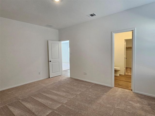 418 Paddlefish LN, Bastrop, TX 78602