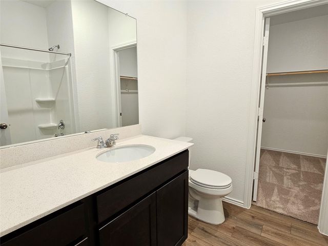 418 Paddlefish LN, Bastrop, TX 78602