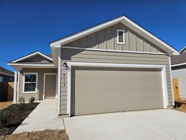 418 Paddlefish LN, Bastrop, TX 78602