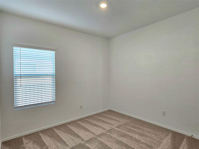 418 Paddlefish LN, Bastrop, TX 78602