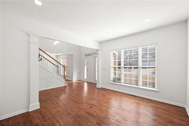 5157 Wellisford Court, Suwanee, GA 30024