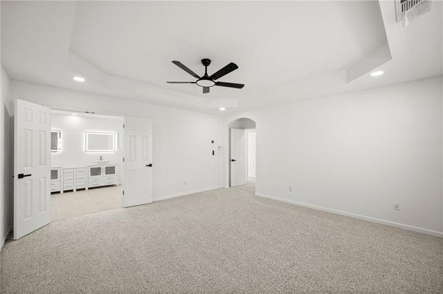 5157 Wellisford Court, Suwanee, GA 30024