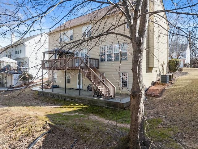 5157 Wellisford Court, Suwanee, GA 30024