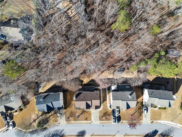 5157 Wellisford Court, Suwanee, GA 30024