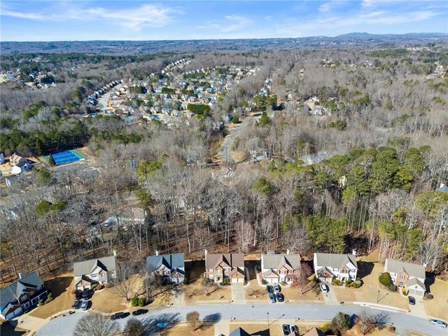 5157 Wellisford Court, Suwanee, GA 30024