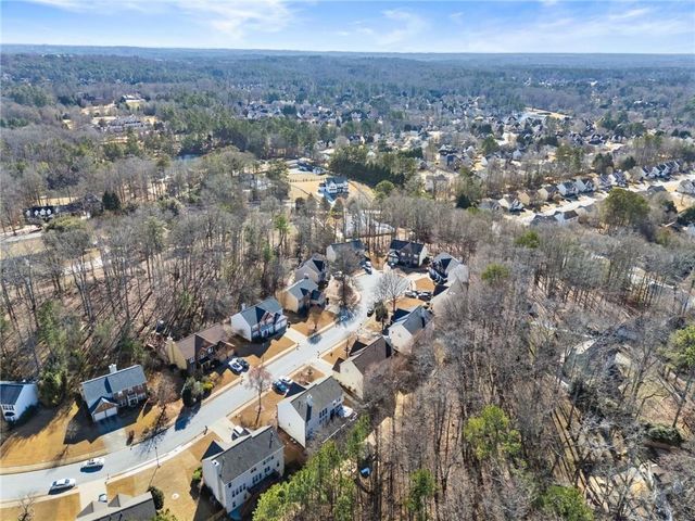 5157 Wellisford Court, Suwanee, GA 30024