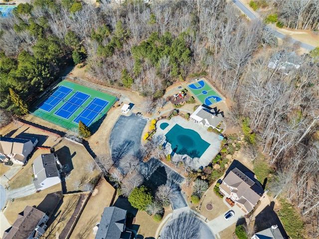 5157 Wellisford Court, Suwanee, GA 30024